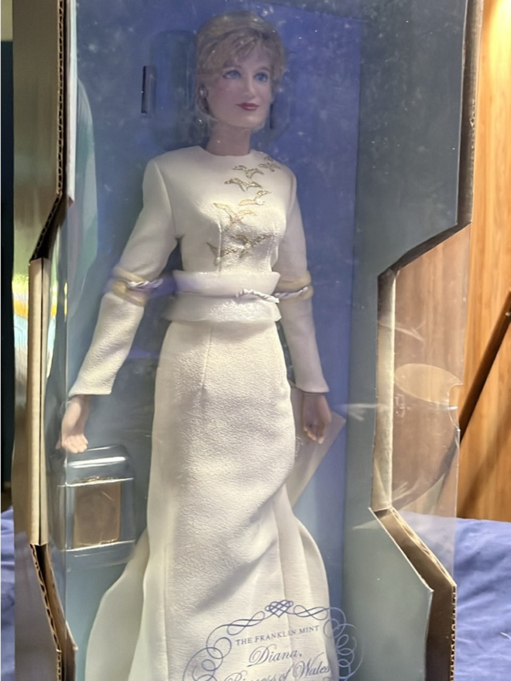 Franklin Mint Porcelain Princess of Wales, Princess Diana Doll in White Gown